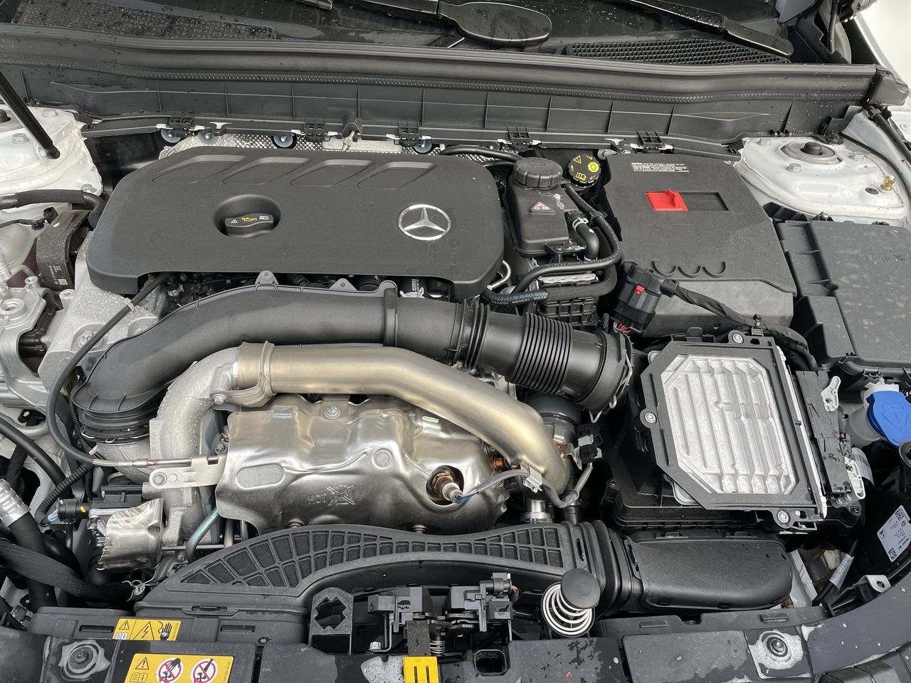 2025 Mercedes-Benz GLB in North Vancouver, British Columbia