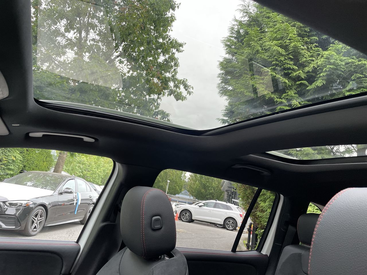 Mercedes-Benz GLB  2025 à North Vancouver, Colombie-Britannique