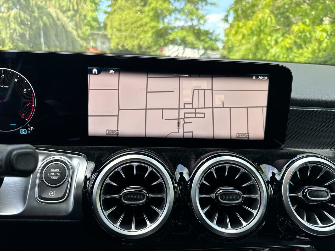 2025 Mercedes-Benz GLB in North Vancouver, British Columbia