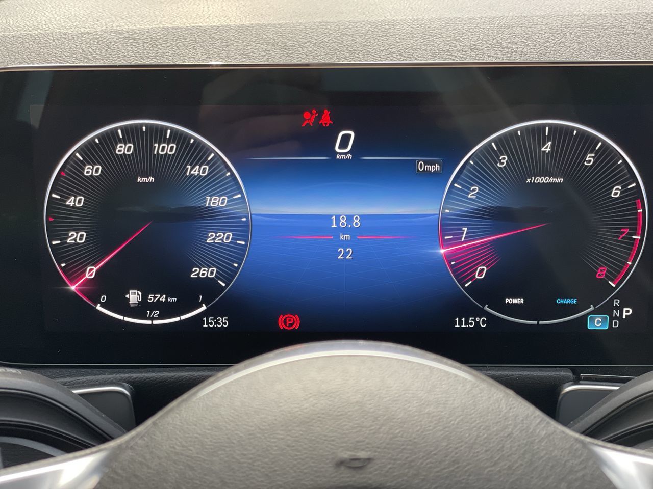 2026 Mercedes-Benz GLB