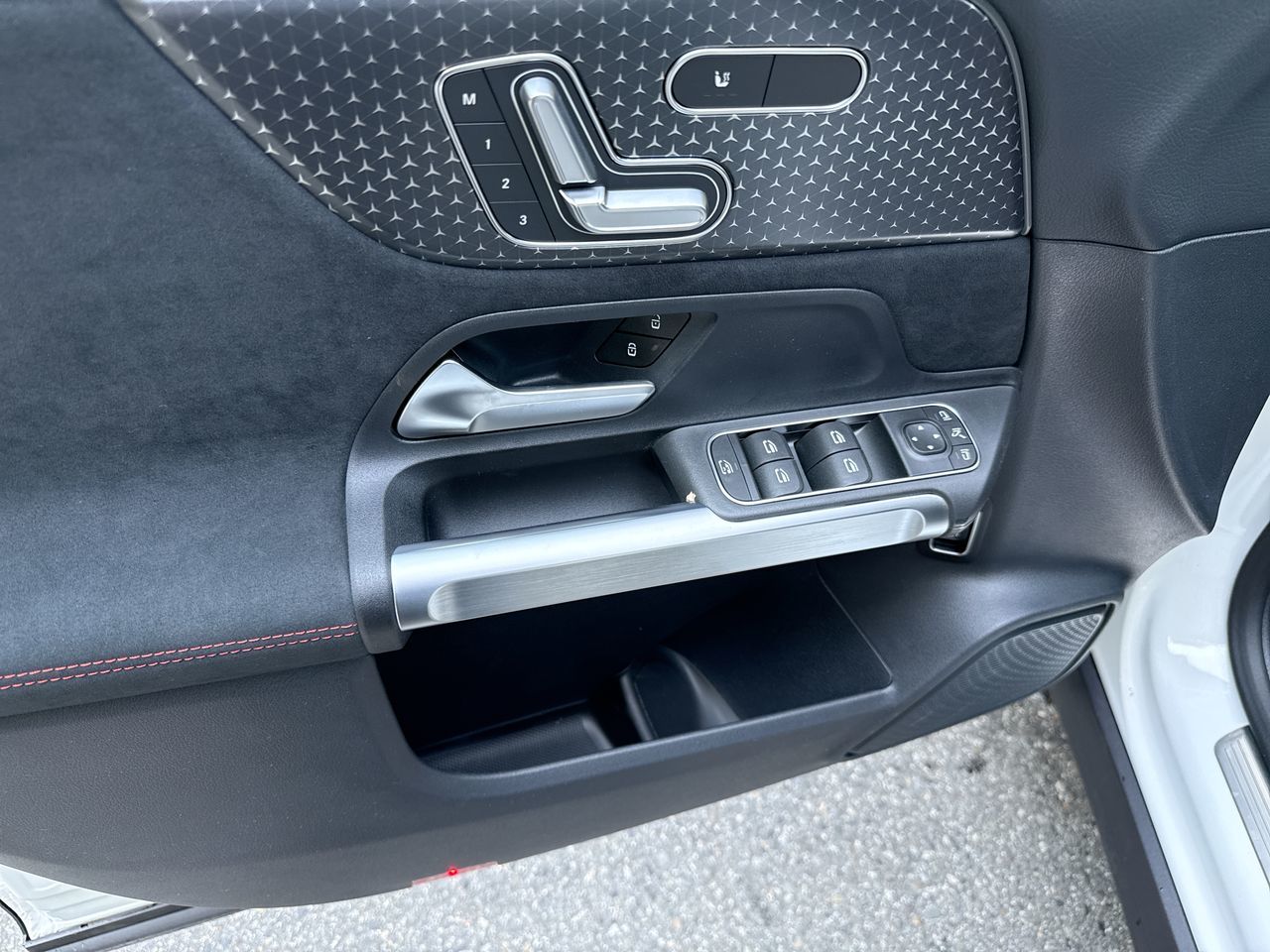 2026 Mercedes-Benz GLB in North Vancouver, British Columbia