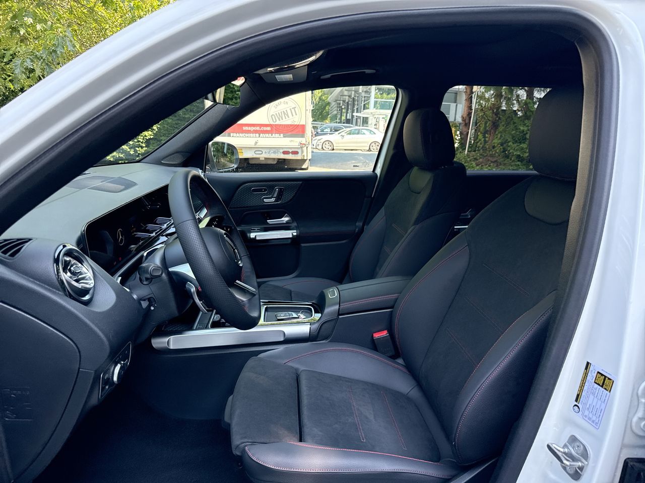 2026 Mercedes-Benz GLB in North Vancouver, British Columbia