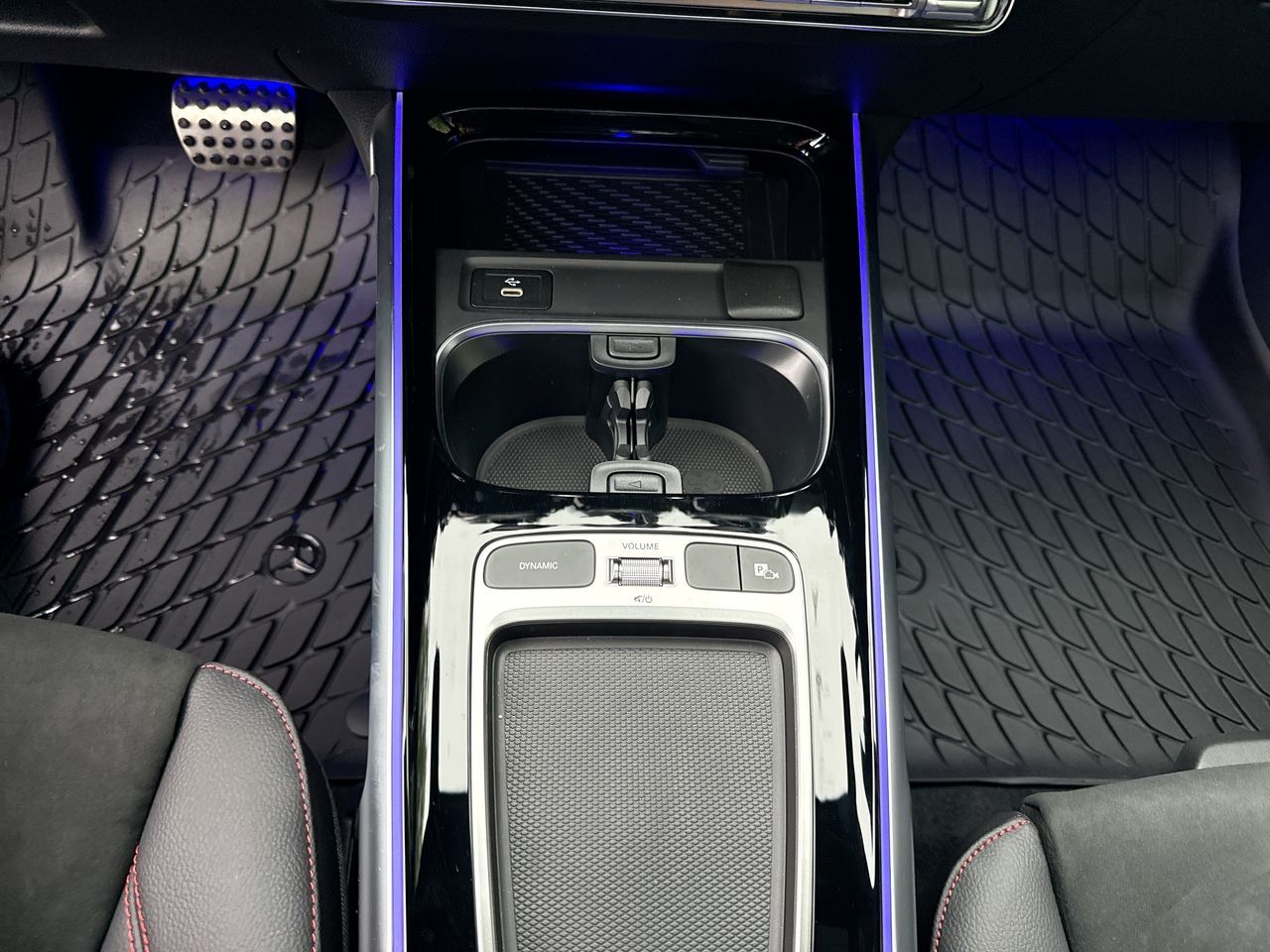 2026 Mercedes-Benz GLB in North Vancouver, British Columbia