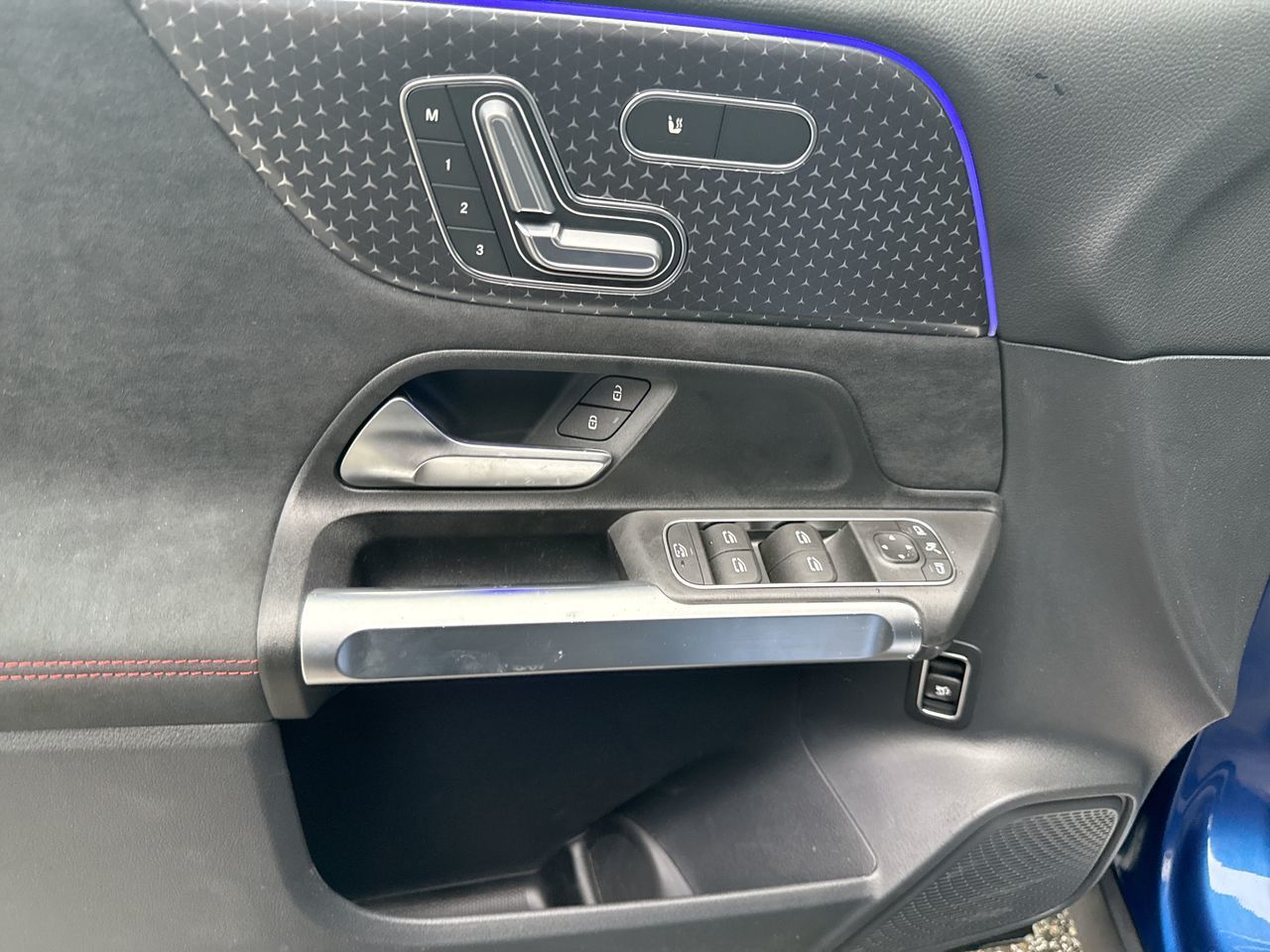 2026 Mercedes-Benz GLB in North Vancouver, British Columbia