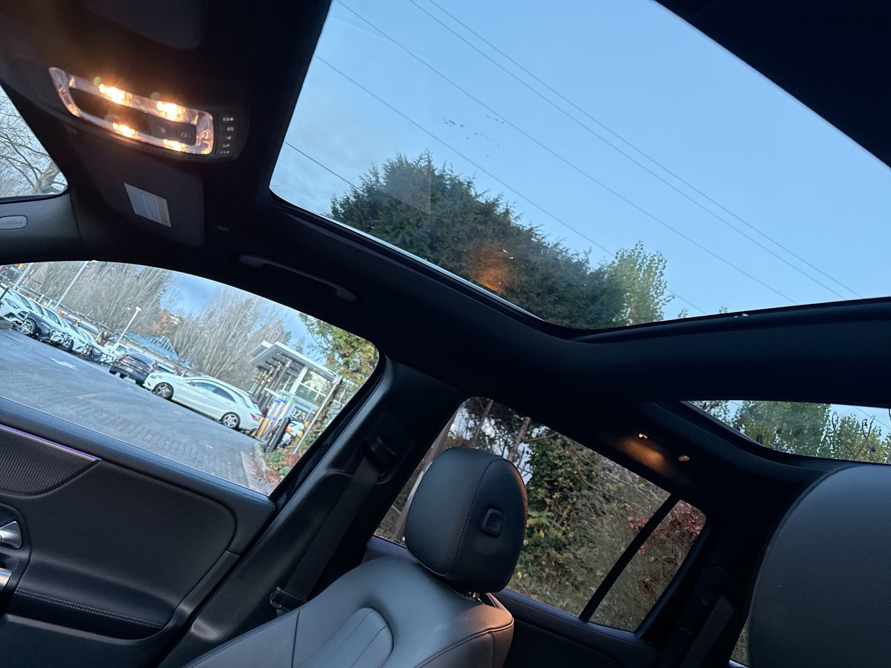 2023 Mercedes-Benz GLB250