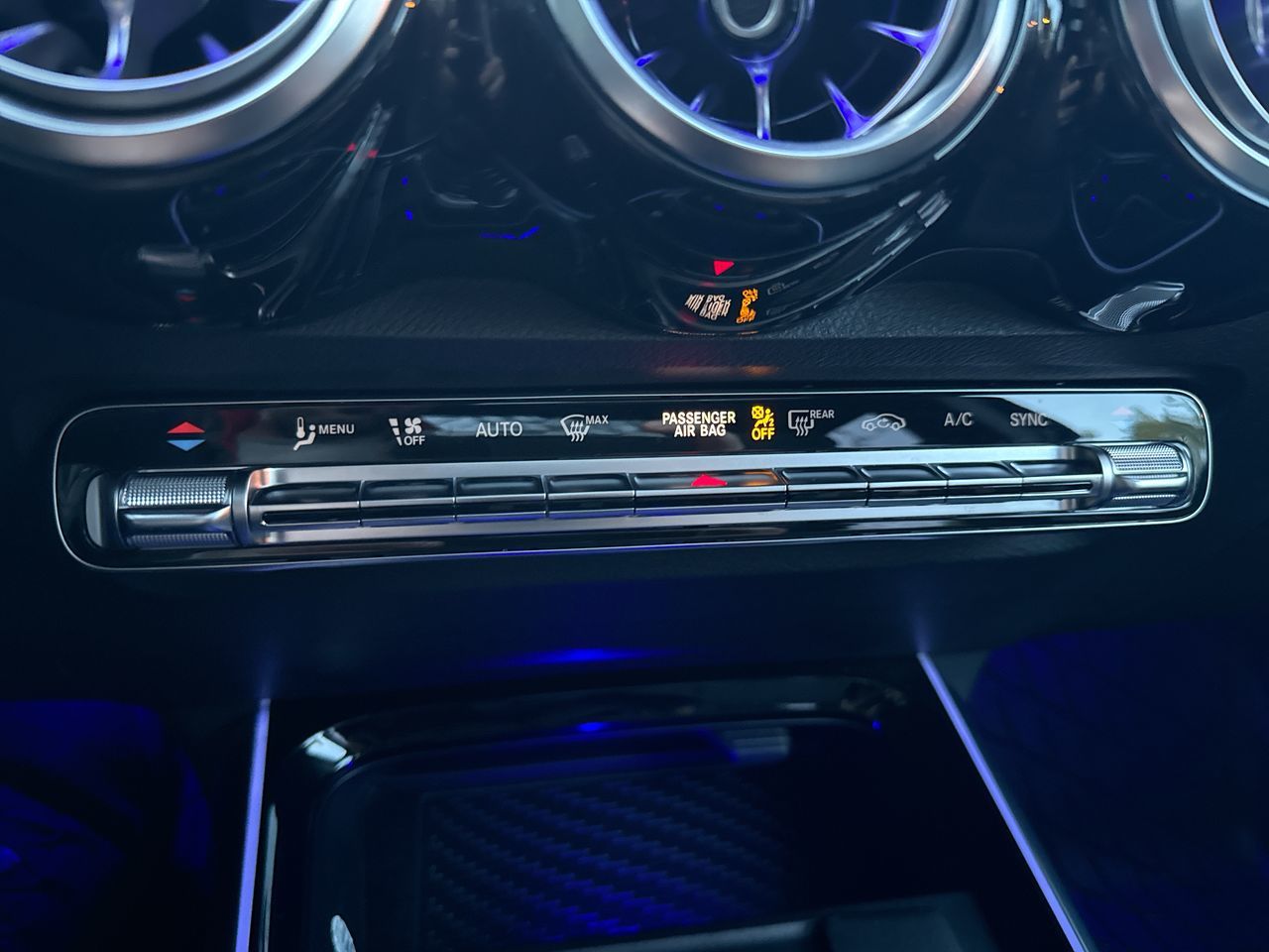 2023 Mercedes-Benz GLB250