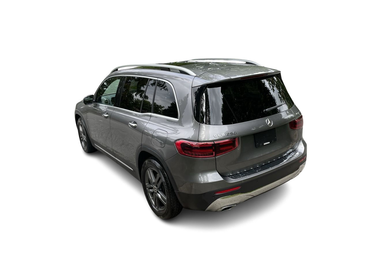 2025 Mercedes-Benz GLB250 in North Vancouver, British Columbia