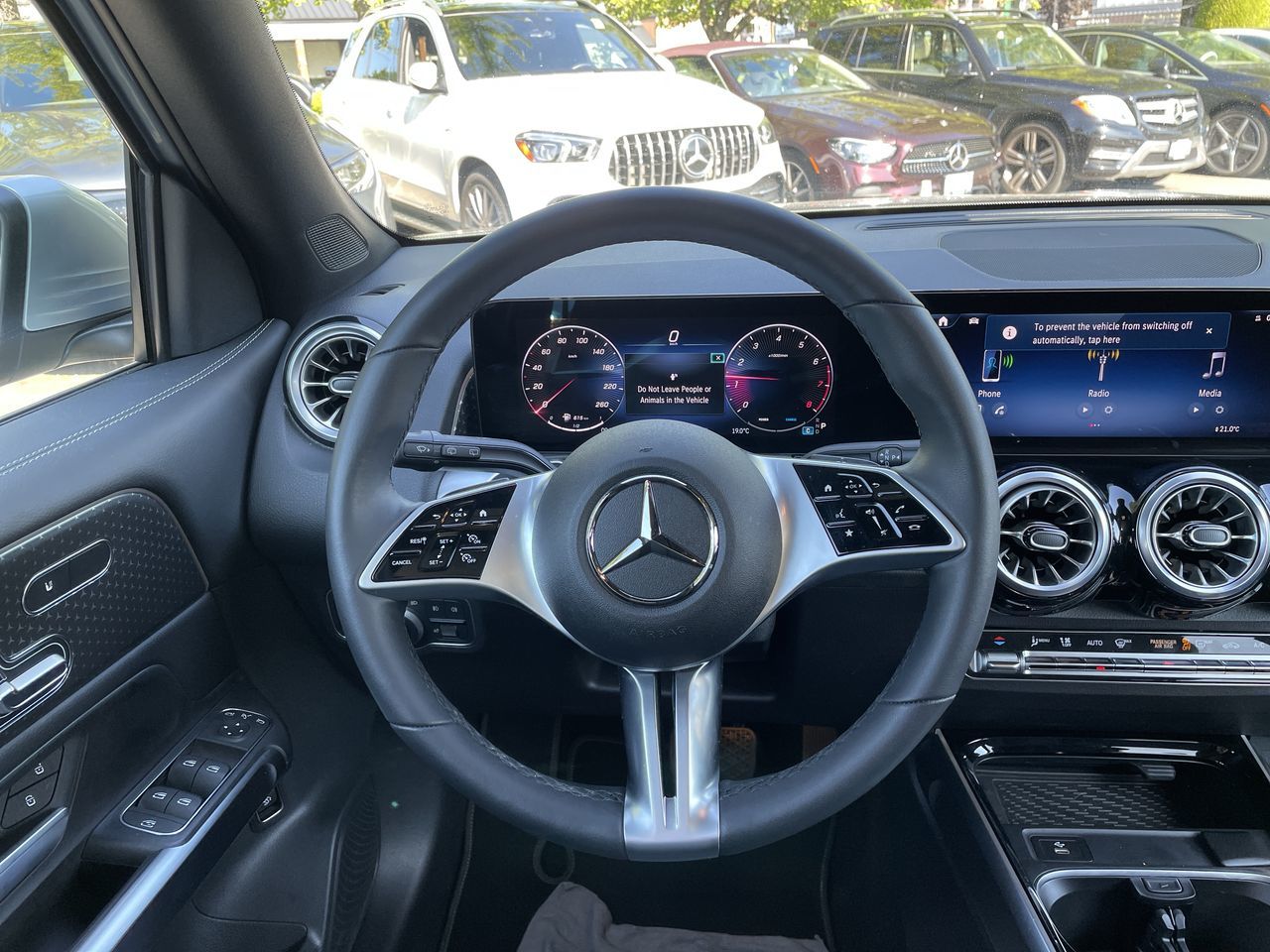 2025 Mercedes-Benz GLB250 in North Vancouver, British Columbia