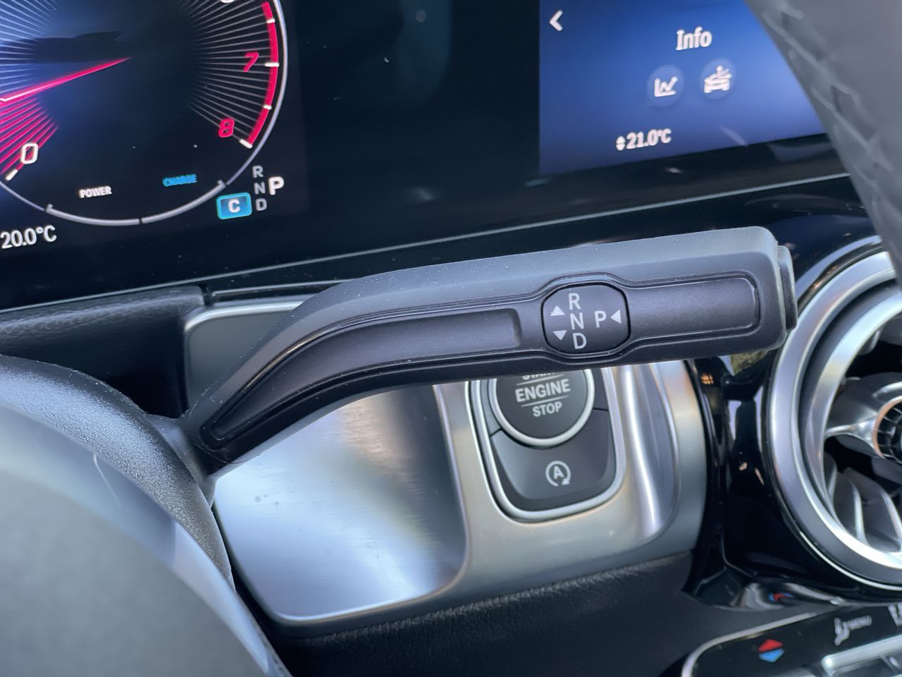 2025 Mercedes-Benz GLB250 in North Vancouver, British Columbia