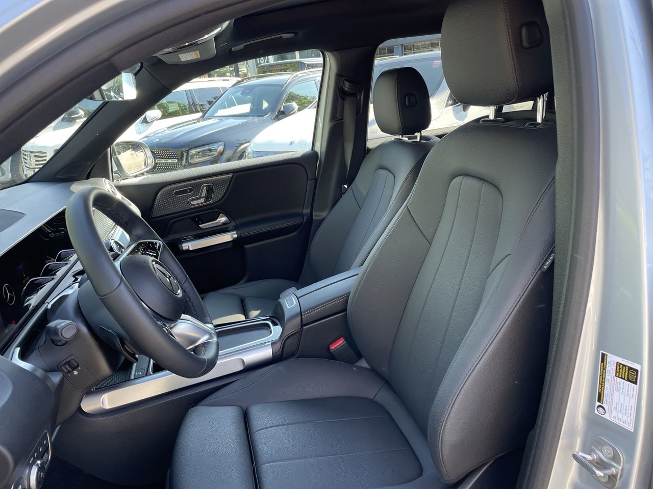 2025 Mercedes-Benz GLB250 in North Vancouver, British Columbia