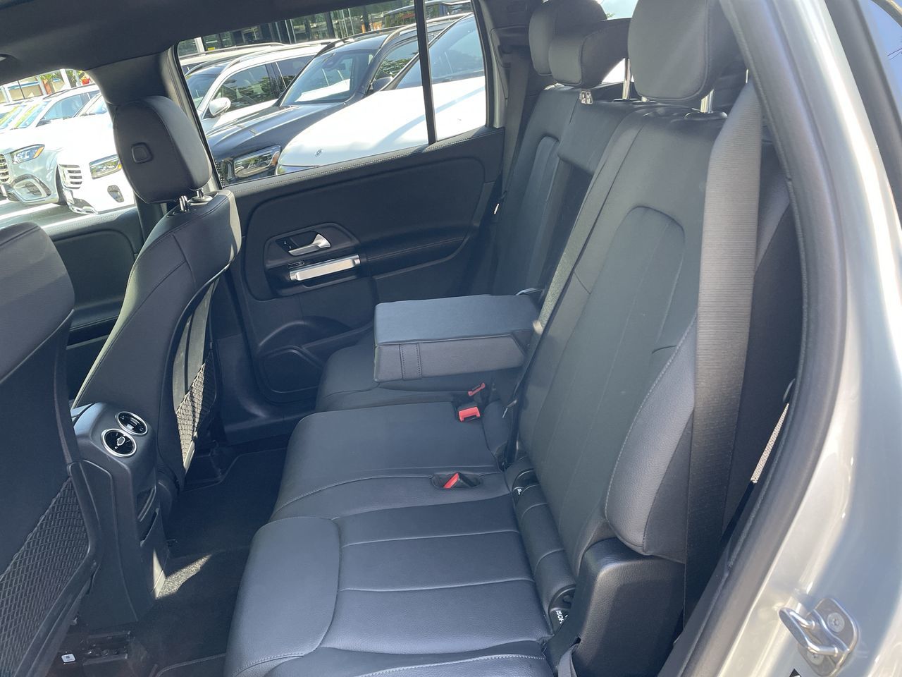 2025 Mercedes-Benz GLB250 in North Vancouver, British Columbia