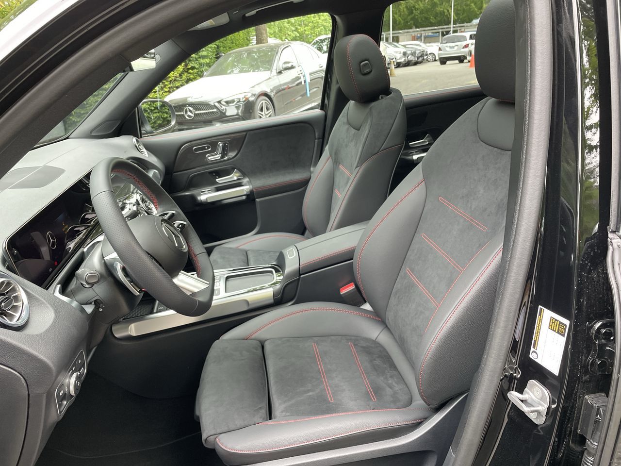 2025 Mercedes-Benz GLB in North Vancouver, British Columbia