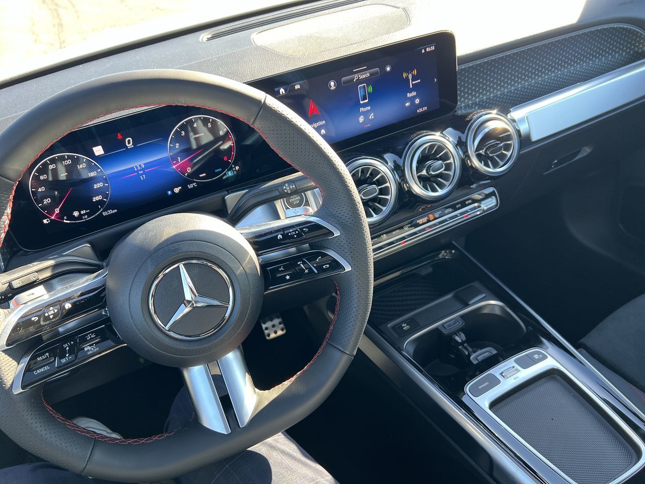 Mercedes-Benz GLB  2025 à North Vancouver, Colombie-Britannique