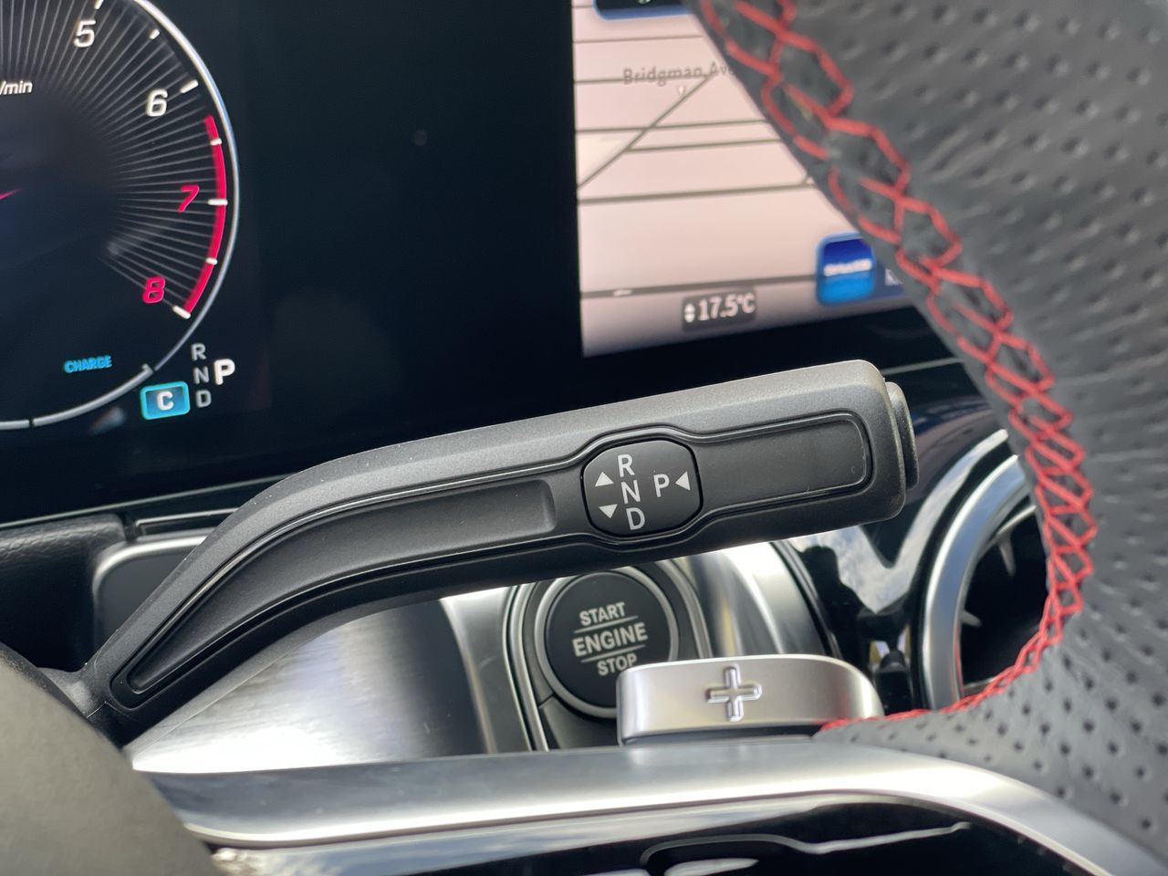 2025 Mercedes-Benz GLB