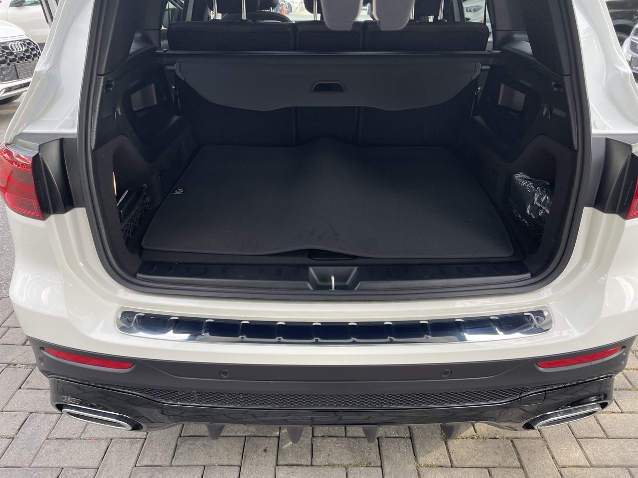 2025 Mercedes-Benz GLB