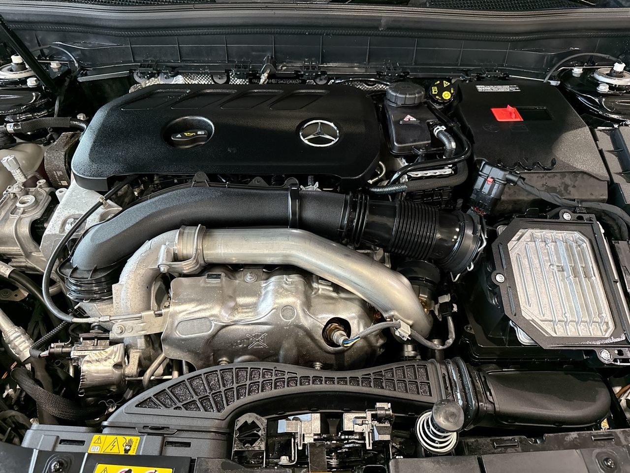 2025 Mercedes-Benz GLB in North Vancouver, British Columbia