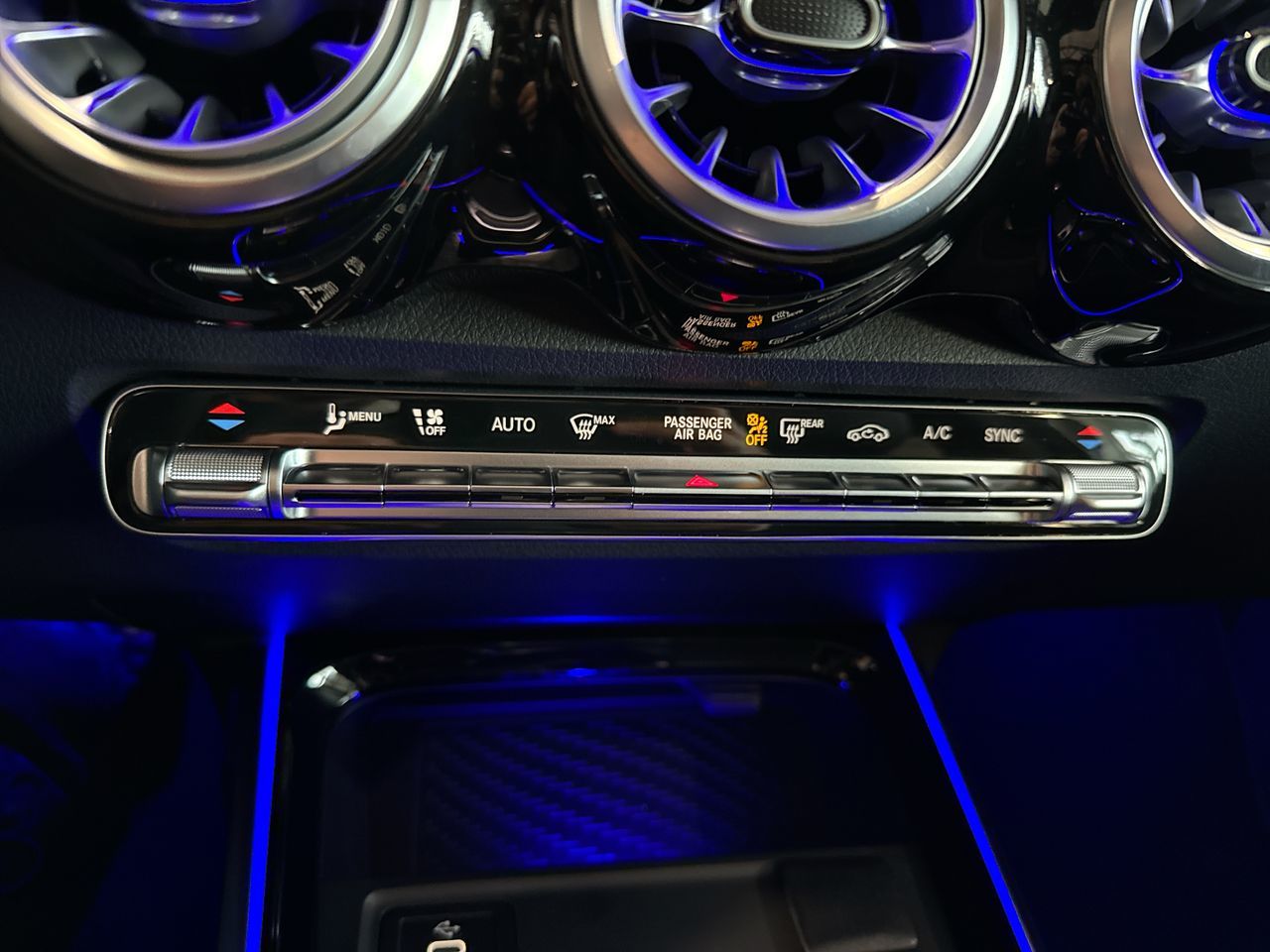 2025 Mercedes-Benz GLB in North Vancouver, British Columbia