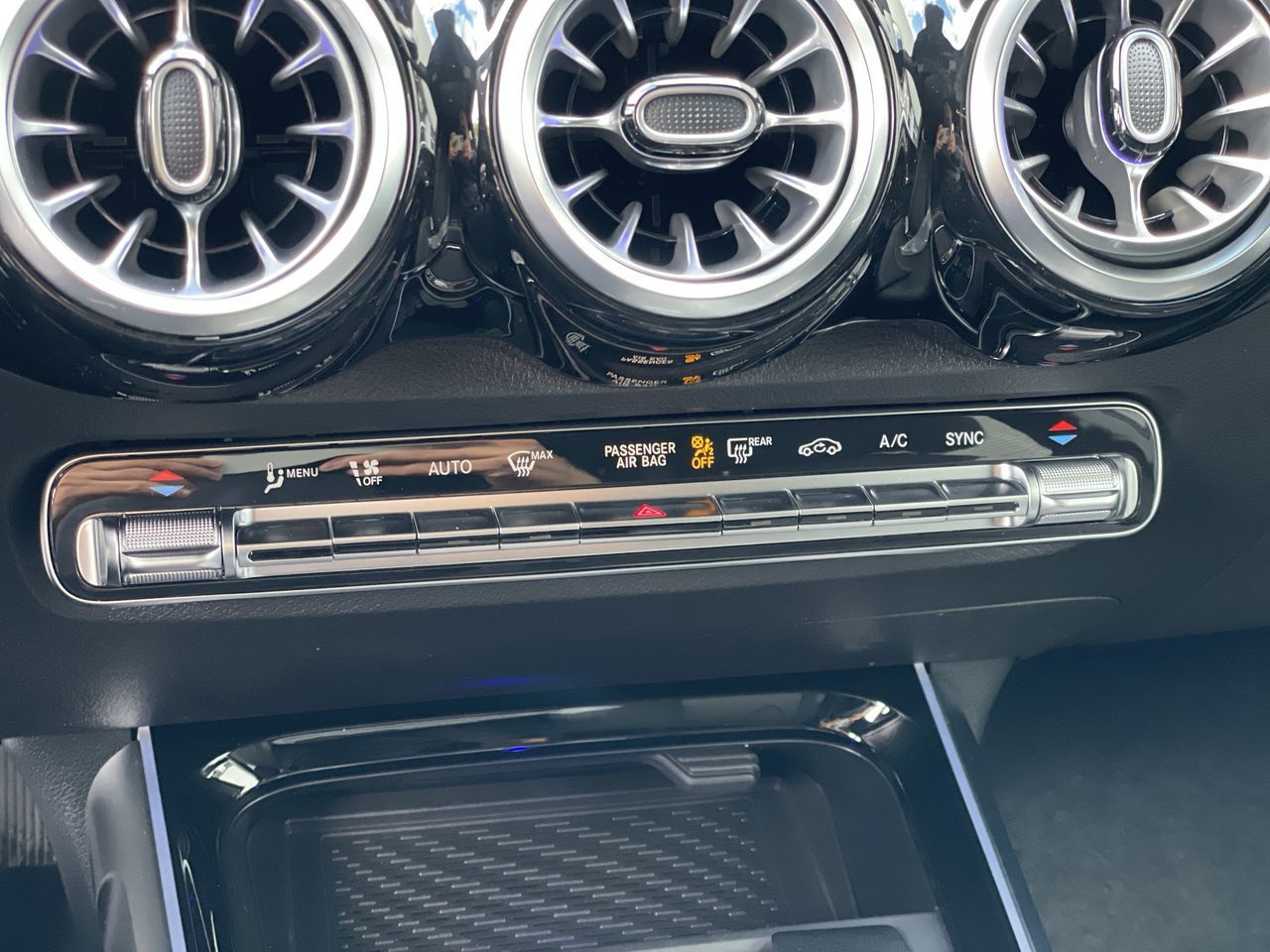 2026 Mercedes-Benz GLB