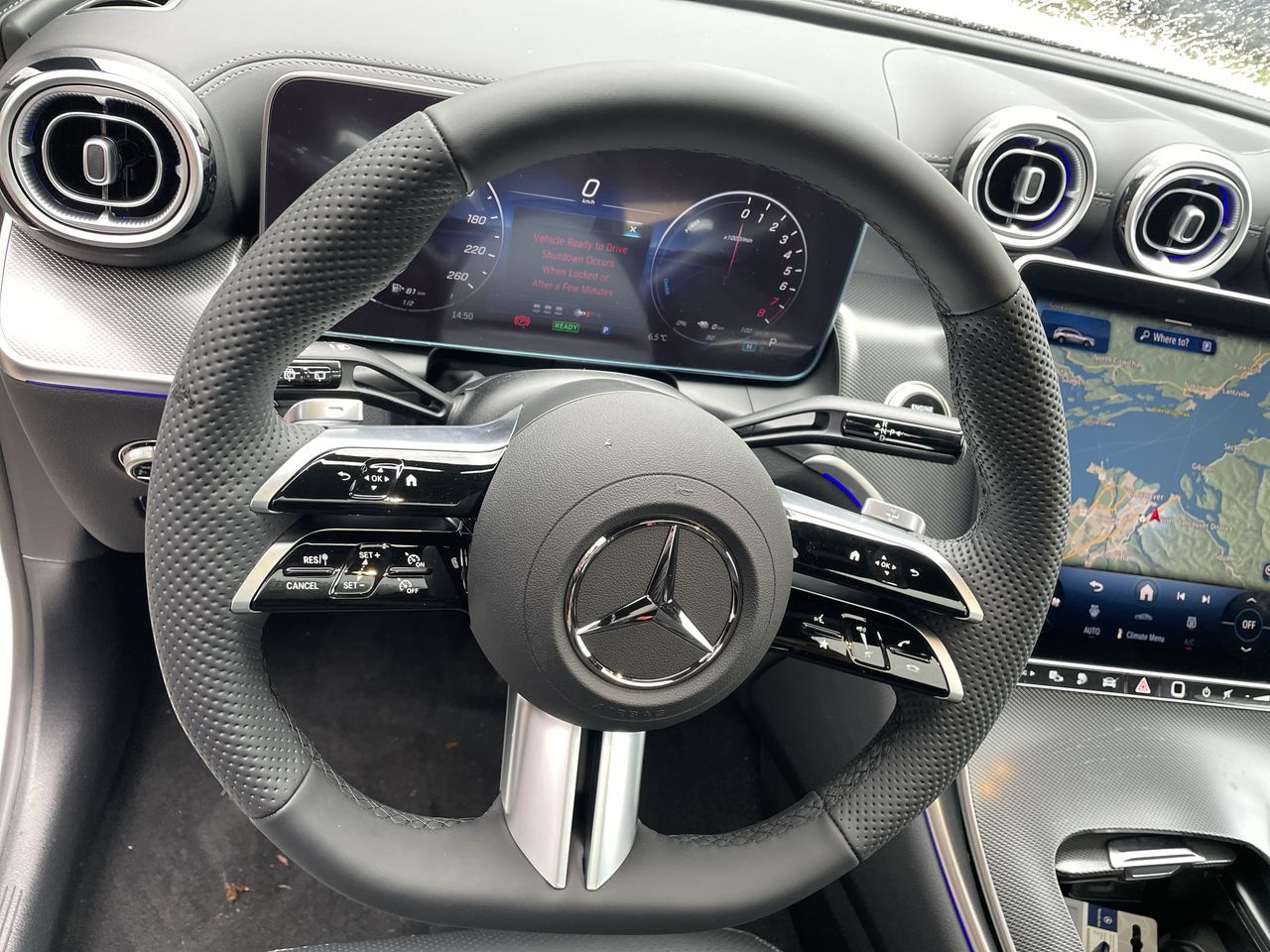 2025 Mercedes-Benz GLC Plug-in Hybrid in North Vancouver, British Columbia