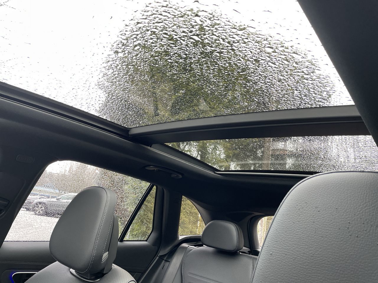 2025 Mercedes-Benz GLC Plug-in Hybrid in North Vancouver, British Columbia