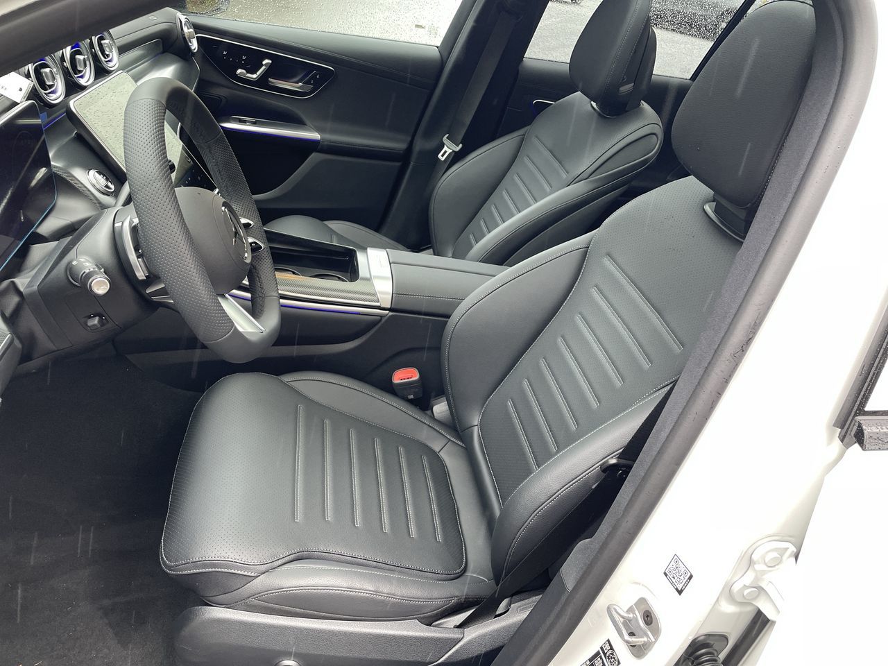 2025 Mercedes-Benz GLC Plug-in Hybrid in North Vancouver, British Columbia