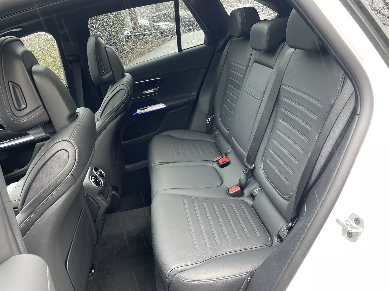 2025 Mercedes-Benz GLC Plug-in Hybrid in North Vancouver, British Columbia