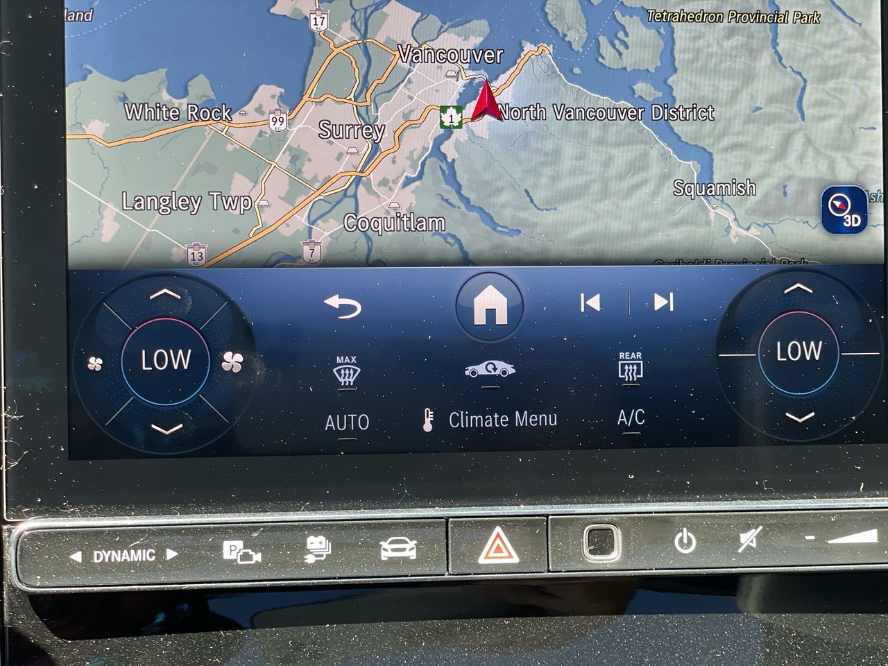2025 Mercedes-Benz GLC Plug-in Hybrid in North Vancouver, British Columbia