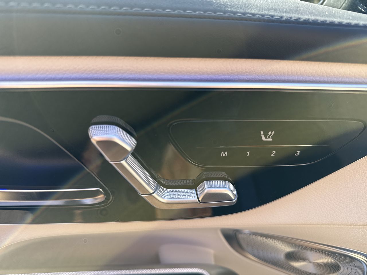 2026 Mercedes-Benz GLC Plug-in Hybrid in North Vancouver, British Columbia