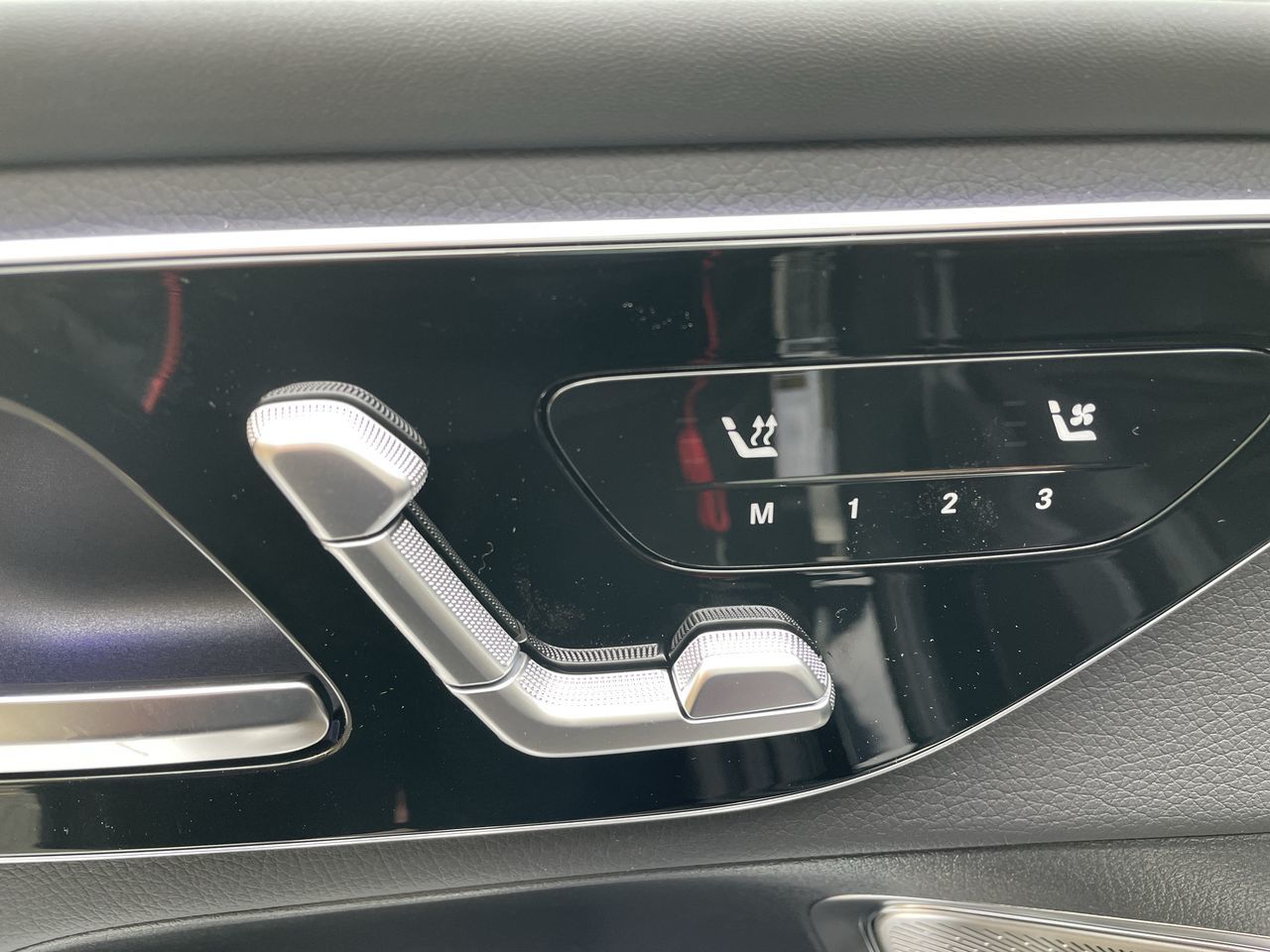 2026 Mercedes-Benz GLC