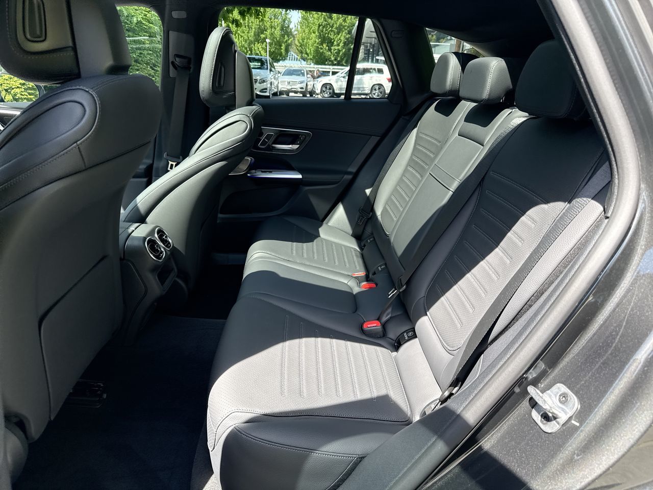2026 Mercedes-Benz GLC