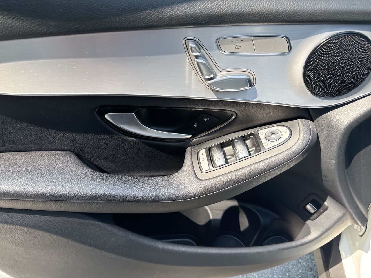 2016 Mercedes-Benz GLC300 in North Vancouver, British Columbia