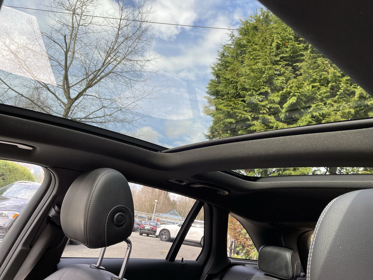 2018 Mercedes-Benz GLC300 in North Vancouver, British Columbia