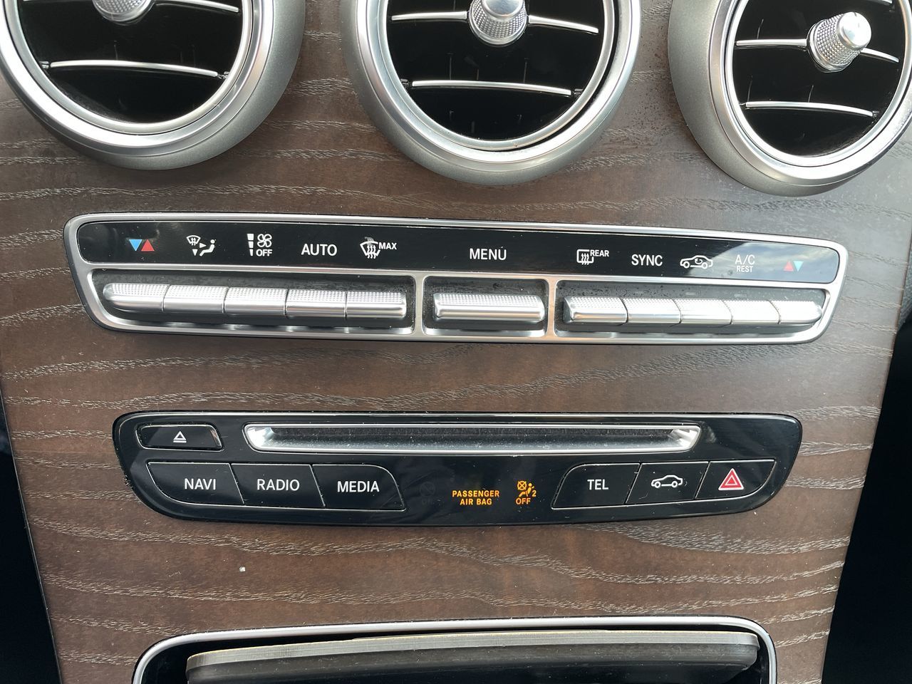 2018 Mercedes-Benz GLC300 in North Vancouver, British Columbia