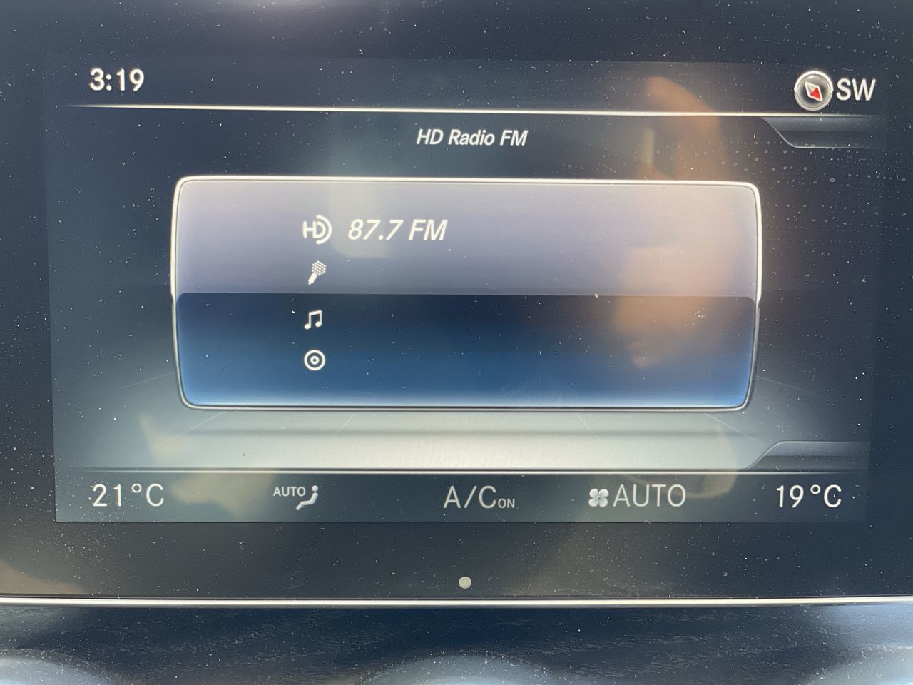 2018 Mercedes-Benz GLC300 in North Vancouver, British Columbia