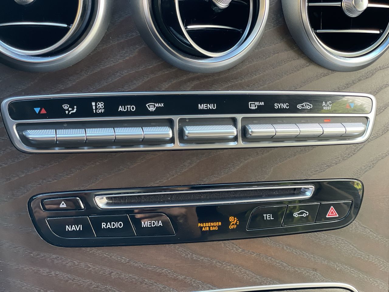 2019 Mercedes-Benz GLC300 in North Vancouver, British Columbia