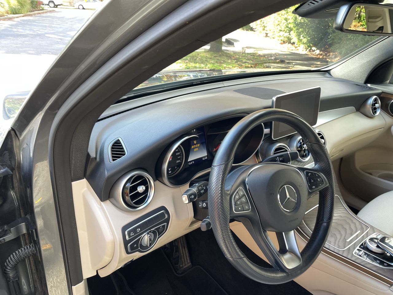 2019 Mercedes-Benz GLC300