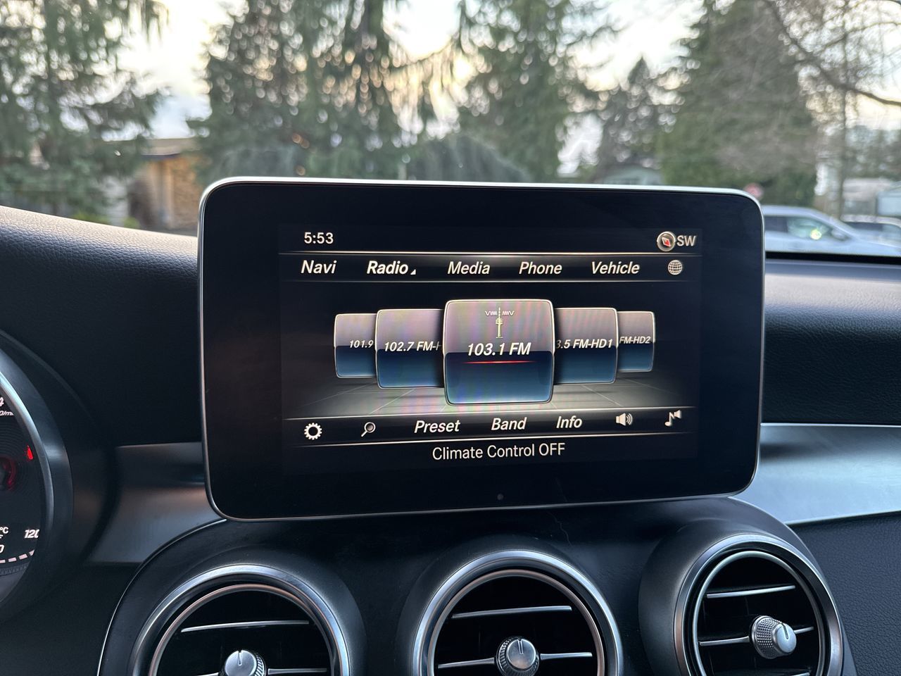 2019 Mercedes-Benz GLC300 in North Vancouver, British Columbia