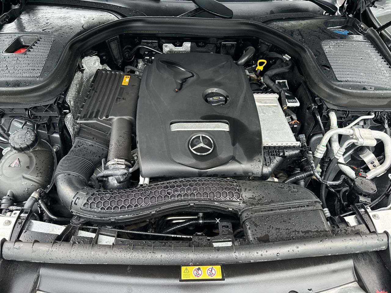 Mercedes-Benz GLC300  2019 à North Vancouver, Colombie-Britannique