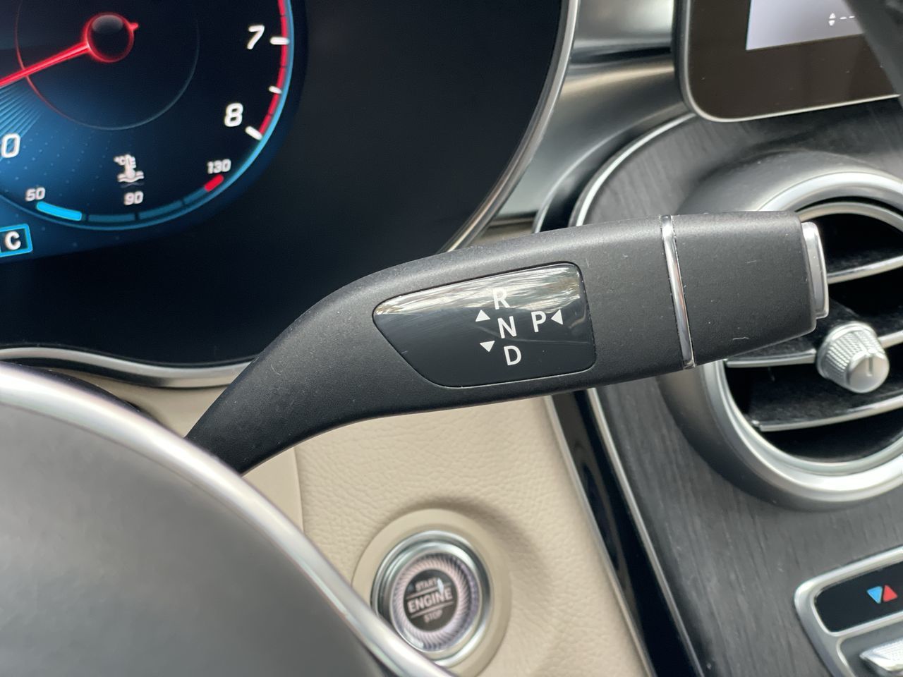 2020 Mercedes-Benz GLC300