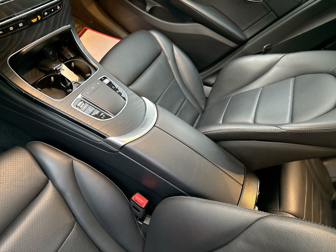 2021 Mercedes-Benz GLC300 in North Vancouver, British Columbia