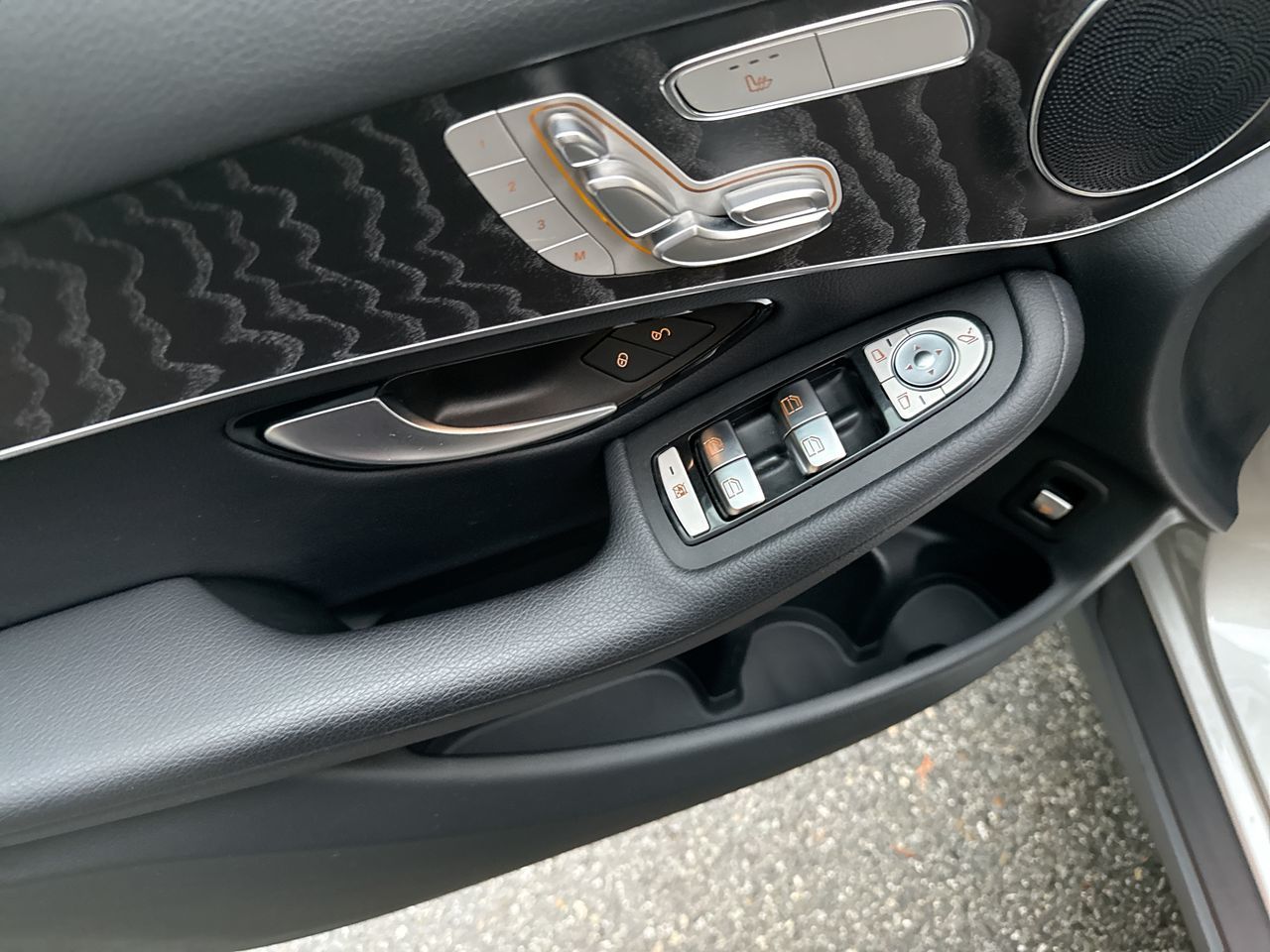 2021 Mercedes-Benz GLC300 in North Vancouver, British Columbia