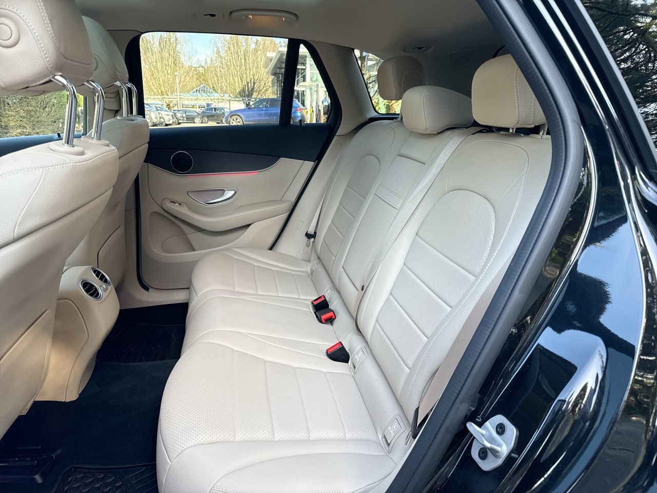 2021 Mercedes-Benz GLC300 in North Vancouver, British Columbia