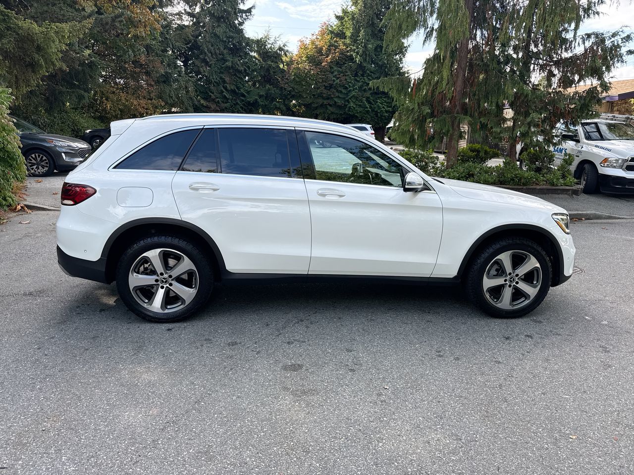 2021 Mercedes-Benz GLC300