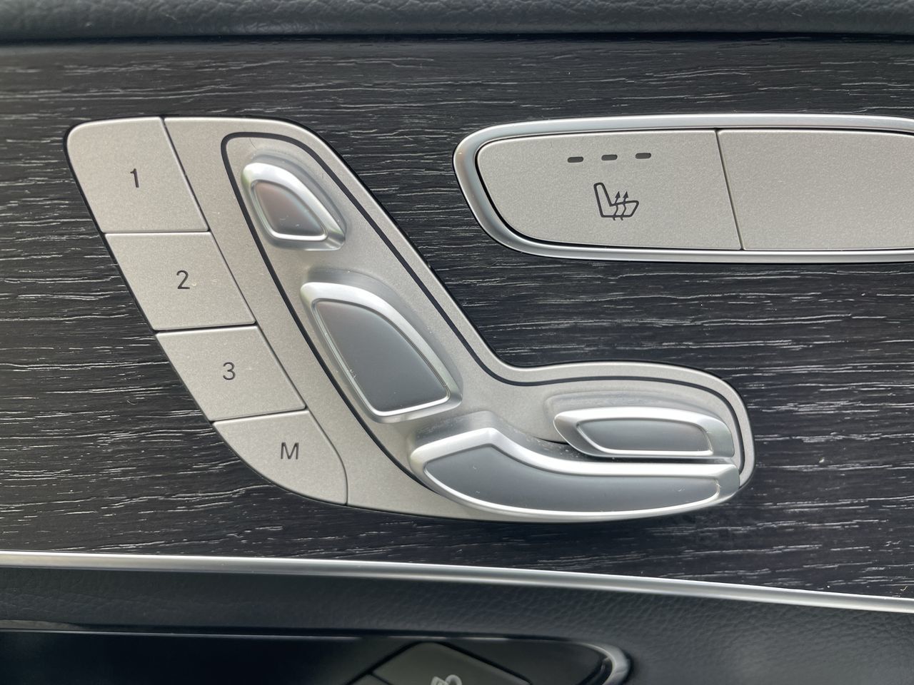 2022 Mercedes-Benz GLC300 in North Vancouver, British Columbia