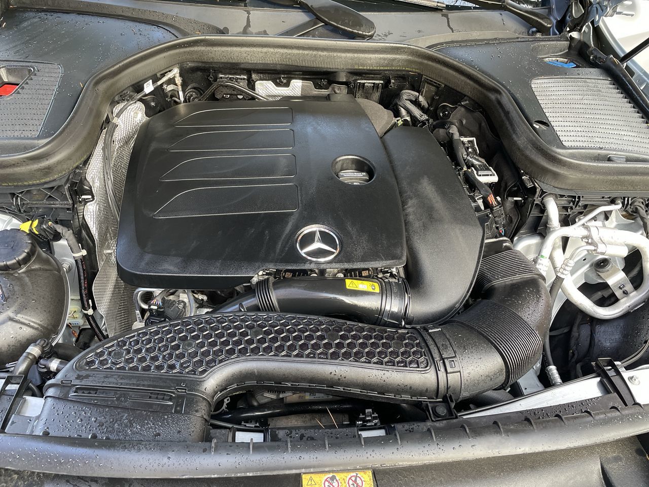 2022 Mercedes-Benz GLC300