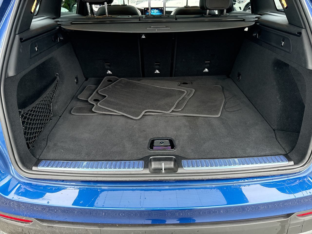 2022 Mercedes-Benz GLC300 in North Vancouver, British Columbia