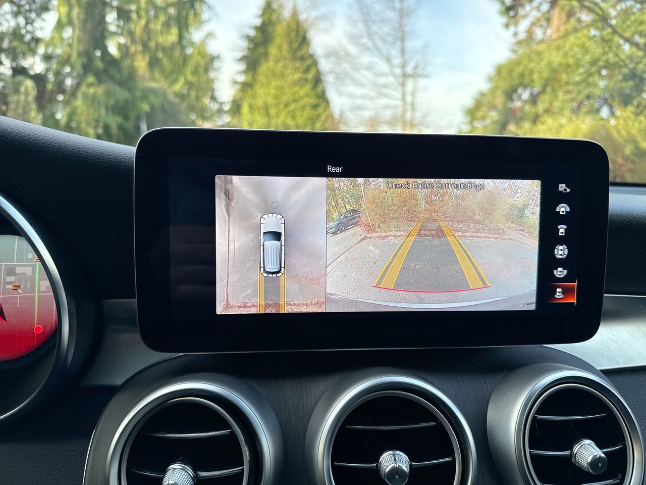 2022 Mercedes-Benz GLC300