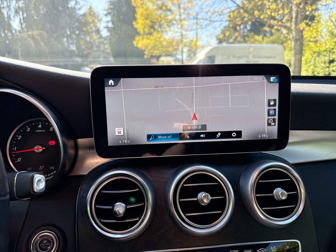 2022  GLC300