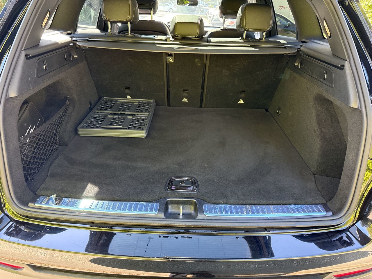 2022  GLC300