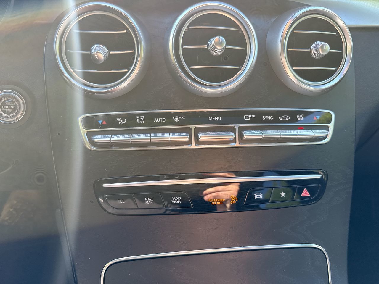 2022  GLC300